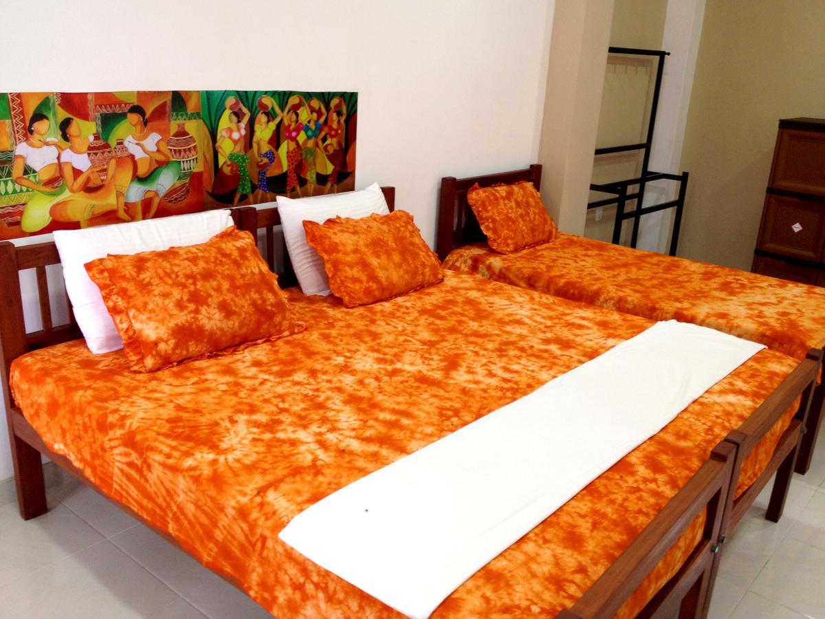 אמבלנגודה New Shangrela Beach Resort מראה חיצוני תמונה